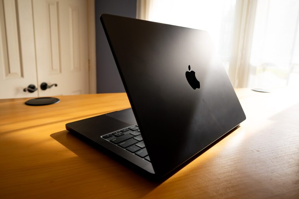 MacBook Air M4